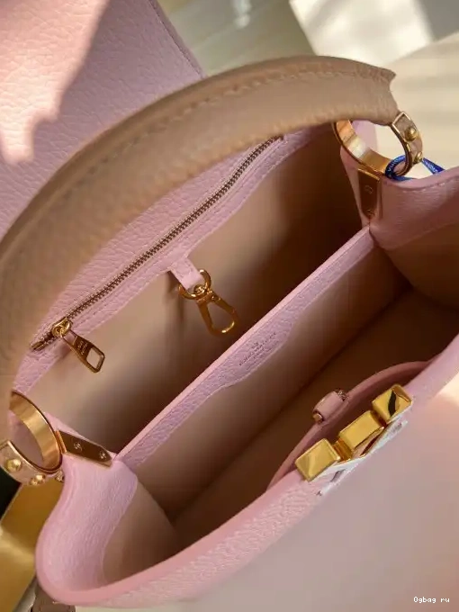 CAPUCINES BB VUITTON LOUIS 0327